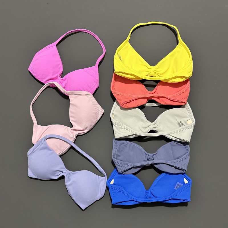 Sportowy biustonosz na ramiącz – Sports Bra Racerback recenzja i cena