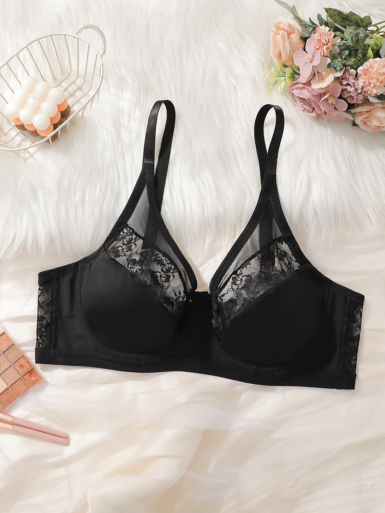 Biustonosz Minimizer z Koronką – Minimizer Bra Women recenzja i cena