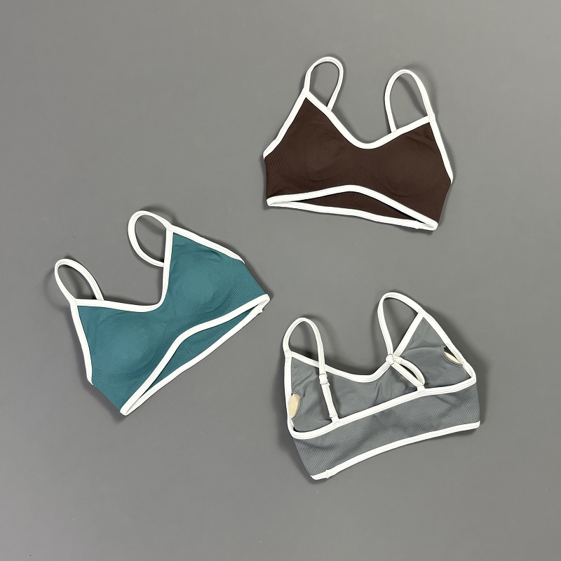 Damski biustonosz sportowy z k – Sports Bra Racerback recenzja i cena